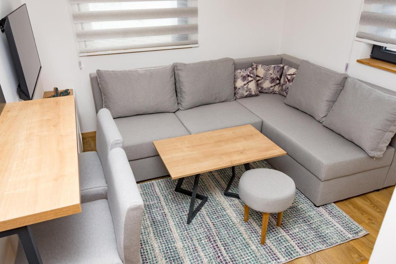 Apartmani Kamavu Яхорина Екстериор снимка