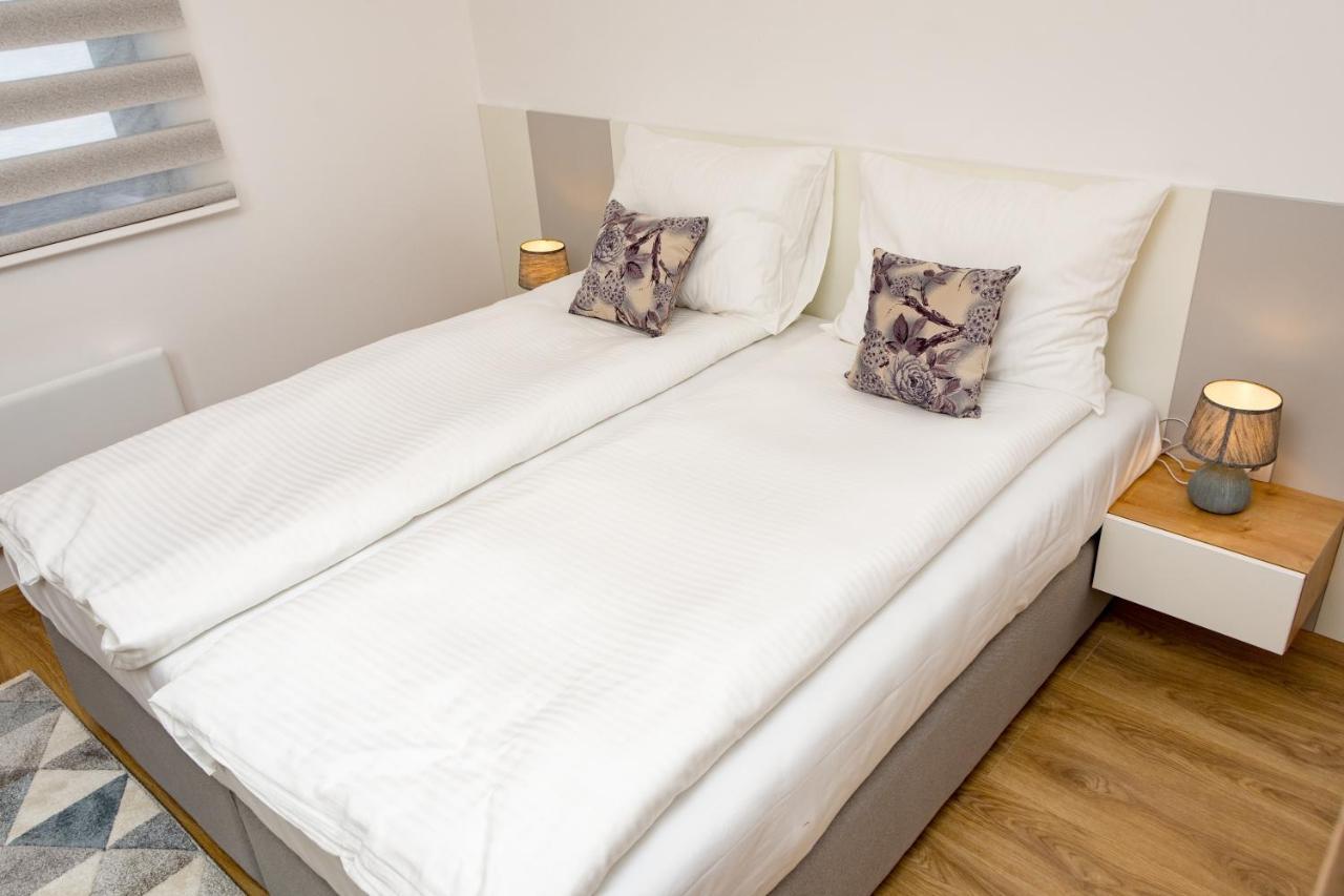 Apartmani Kamavu Яхорина Екстериор снимка